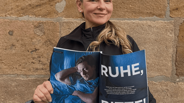 Im Schlaf zur Bestleistung – Prof. Richter im TOUR Magazin